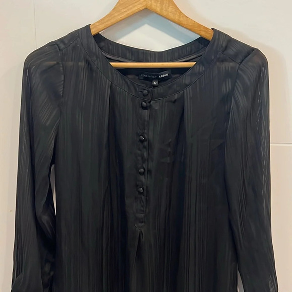 Vero Moda black tunic style sheer top size  medium - Picture 3 of 8